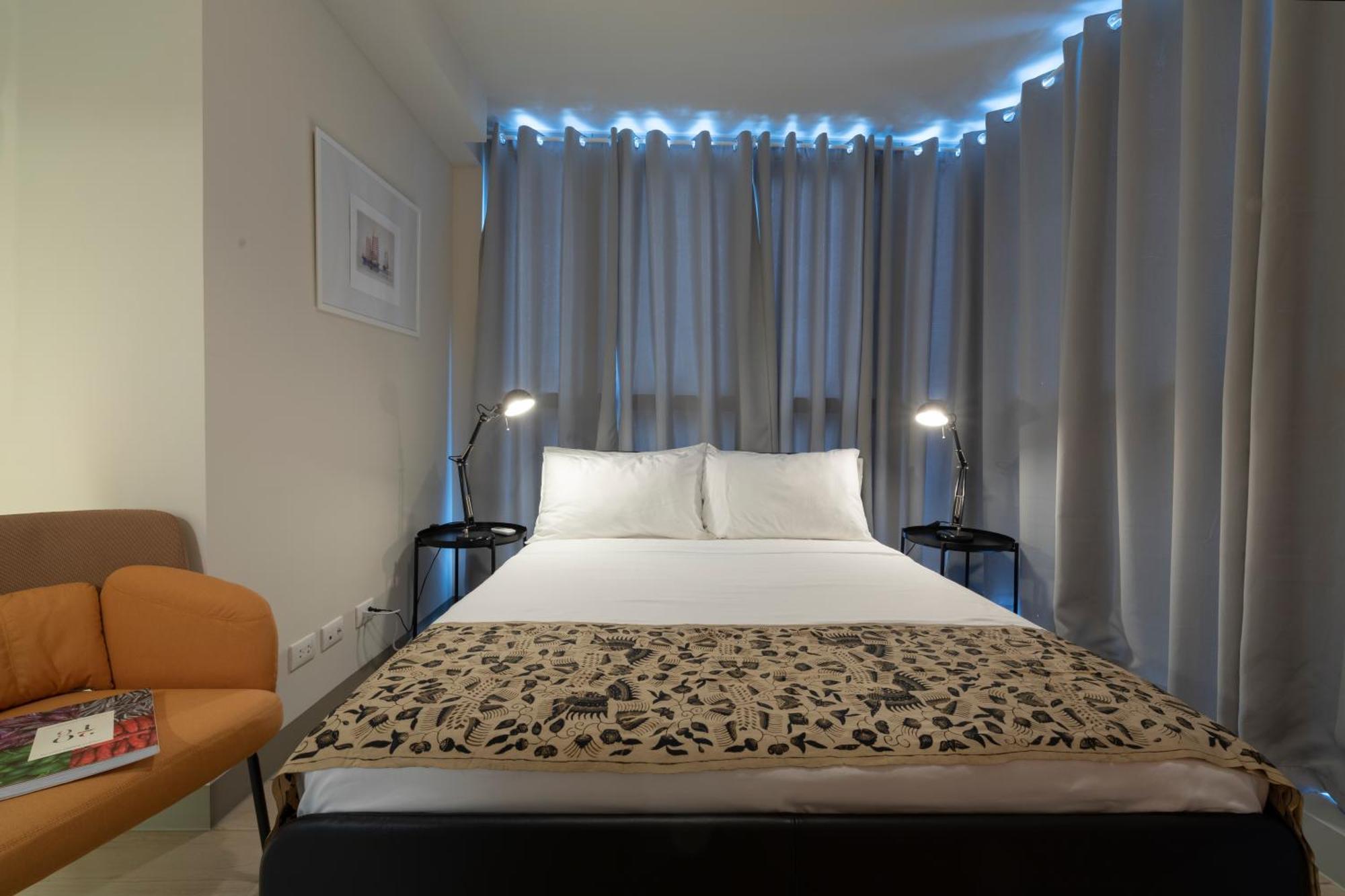 Uptown Parksuites Apartments Tower 2 Bgc By Ph Staycation 马尼拉 外观 照片