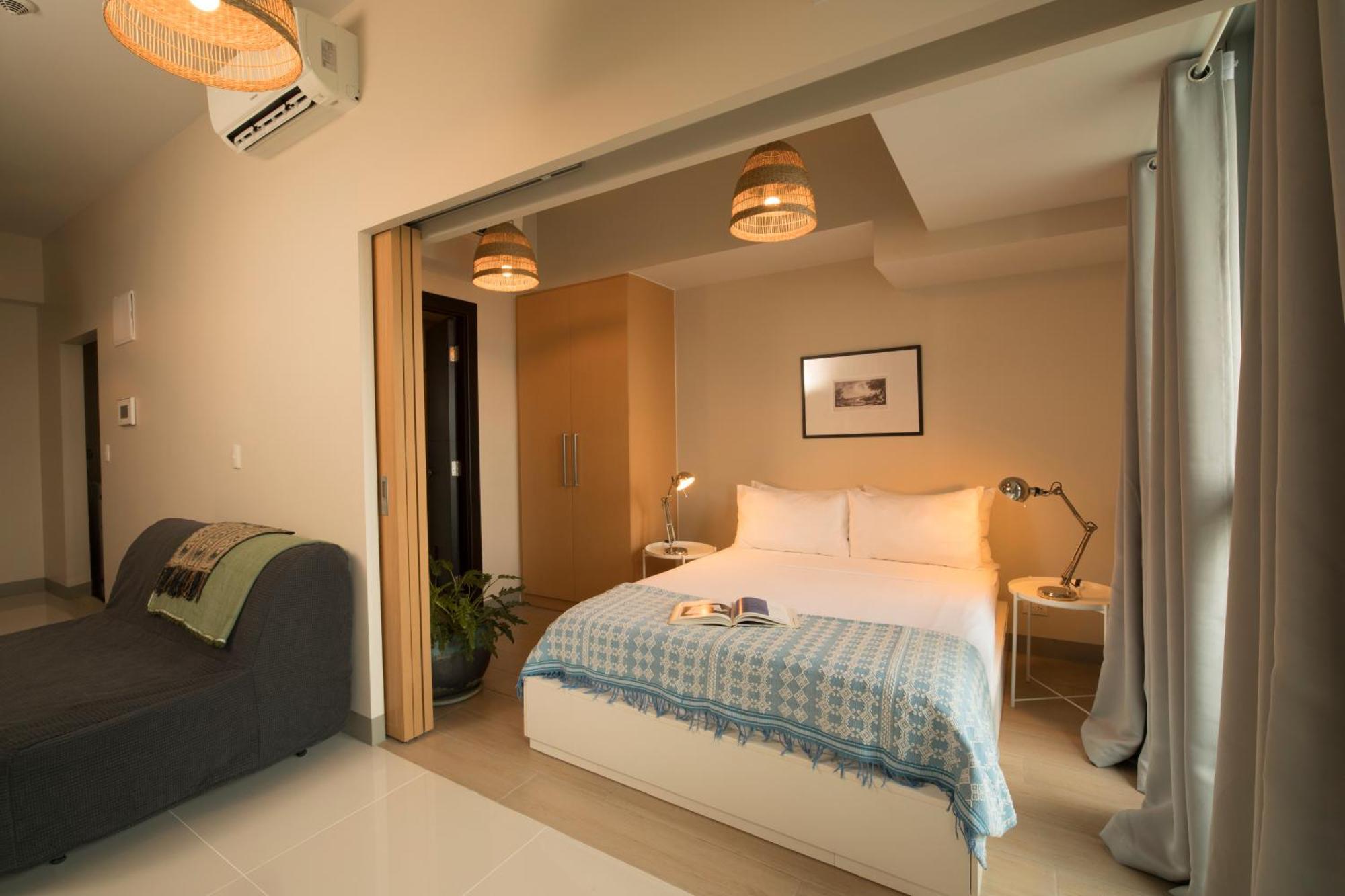 Uptown Parksuites Apartments Tower 2 Bgc By Ph Staycation 马尼拉 外观 照片