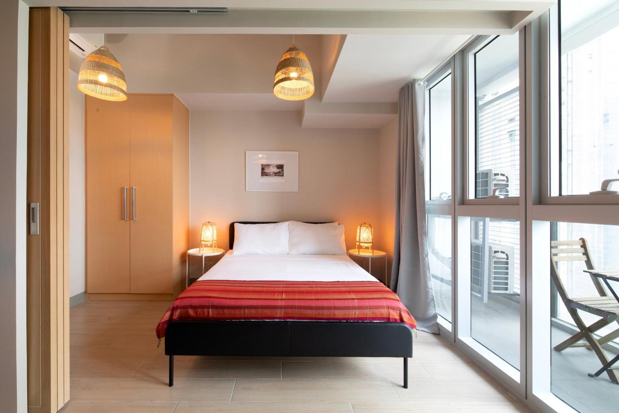 Uptown Parksuites Apartments Tower 2 Bgc By Ph Staycation 马尼拉 外观 照片