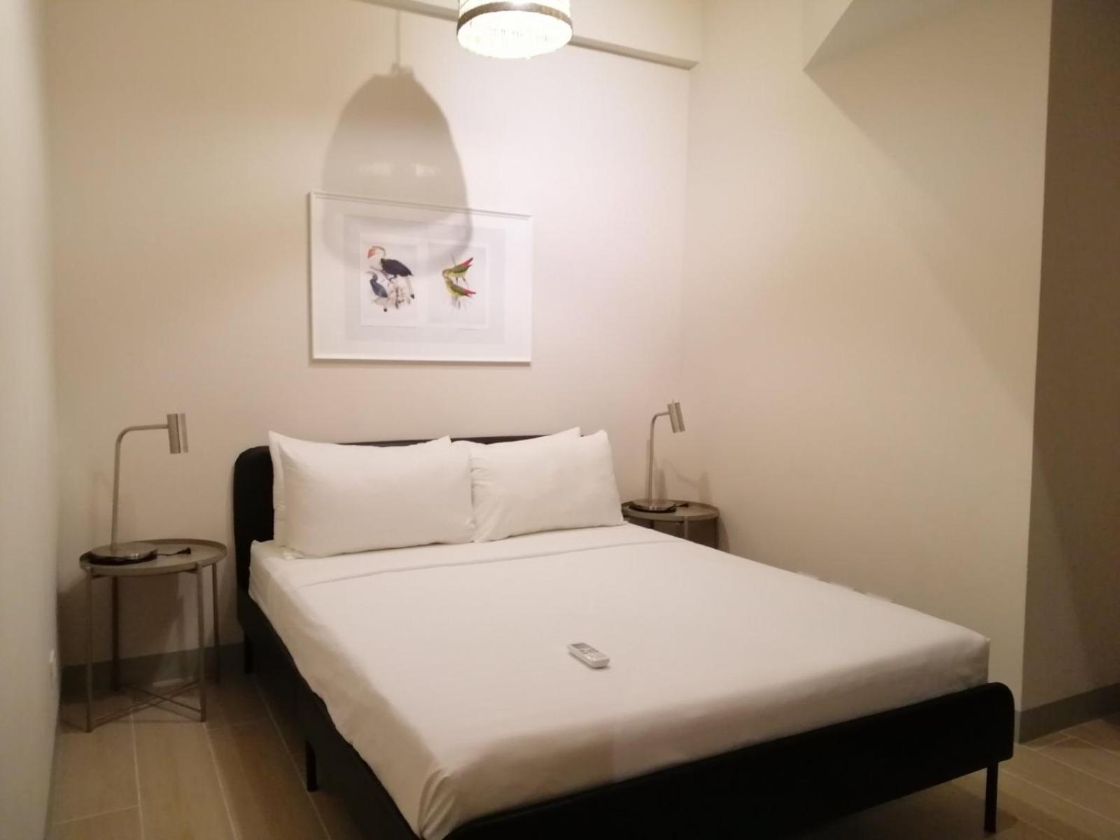 Uptown Parksuites Apartments Tower 2 Bgc By Ph Staycation 马尼拉 外观 照片